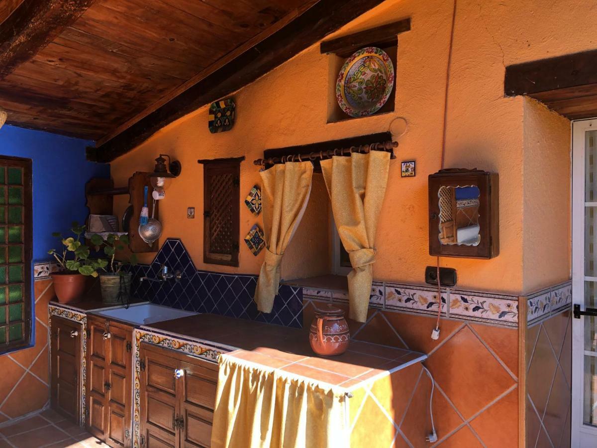 Casa Rural De Anil - Jardin Privado, Wifi, Netflix Y Aire Acondicionado Guest House Velliza Exterior photo